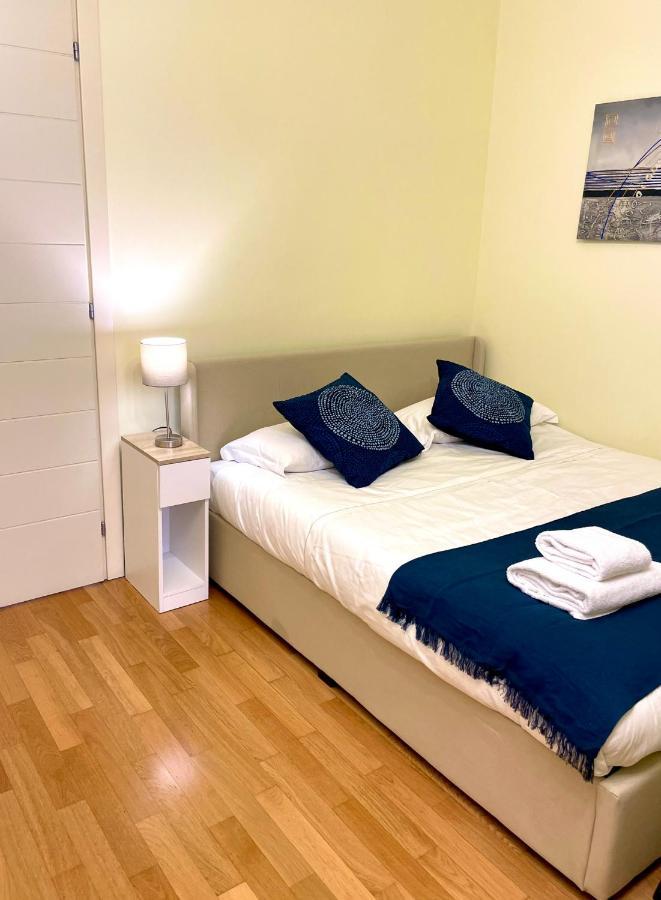 Luxury Four-Room Apartment In Monza Centro - 2 Min Walk To Train Station Екстер'єр фото